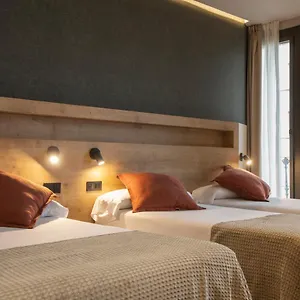 3* Casa de hóspedes Fontanella By Bcn Urban